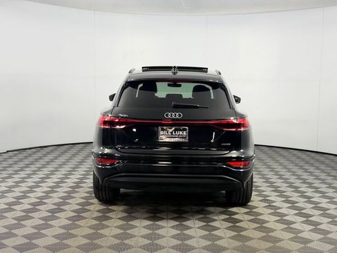 Used 2025 Audi Q6 e-tron Premium w/ Convenience Package AWD/4WD image 9