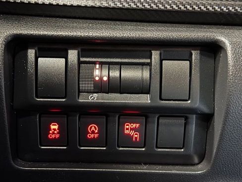 Used 2023 Subaru Crosstrek 2.0i Premium w/ Popular Package #3 image 13