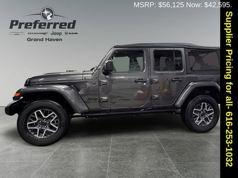 New 2025 Jeep Wrangler Sahara image 9