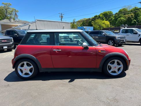 Used 2006 MINI Cooper Hardtop FWD image 6