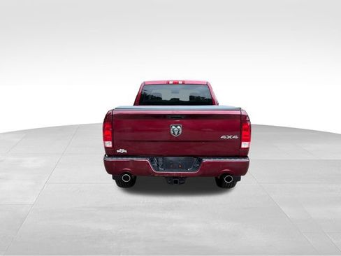 Used 2018 RAM 1500 Express w/ Express Value Package AWD/4WD image 4
