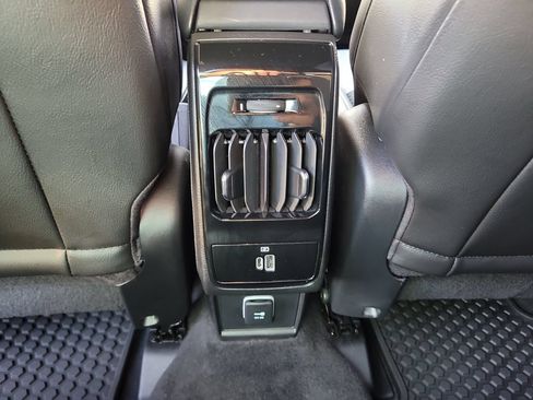 Used 2023 Jeep Compass Latitude w/ Convenience Group AWD/4WD image 17