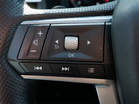 Used 2023 Mitsubishi Outlander SEL image 23