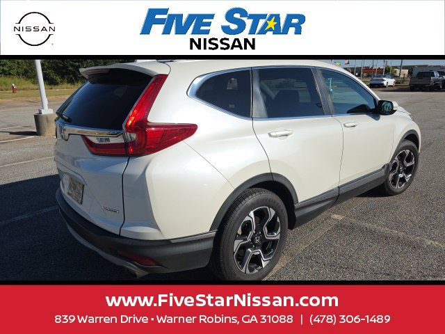 Used 2018 Honda CR-V Touring image 4