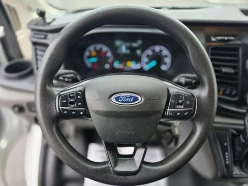 Used 2020 Ford Transit 250 Medium Roof image 30