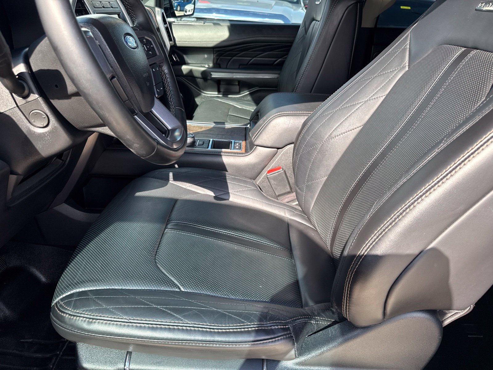 Used 2020 Ford Expedition Platinum RWD image 17