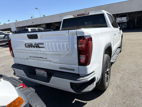 Used 2022 GMC Sierra 1500 Elevation w/ LPO, Elevation Black Package RWD image 4