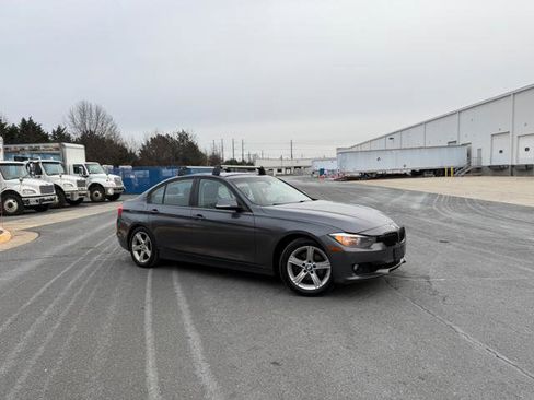Used 2014 BMW 328i xDrive Sedan image 2