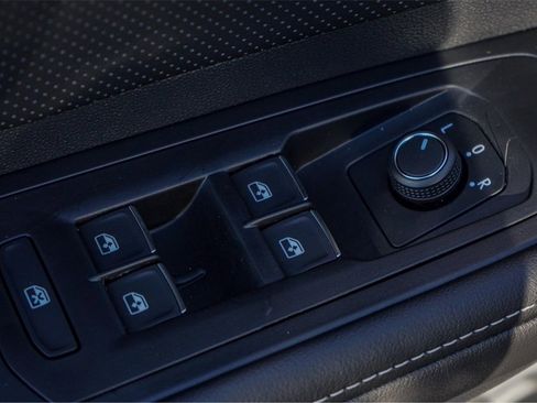 New 2026 Volkswagen Atlas SE image 16