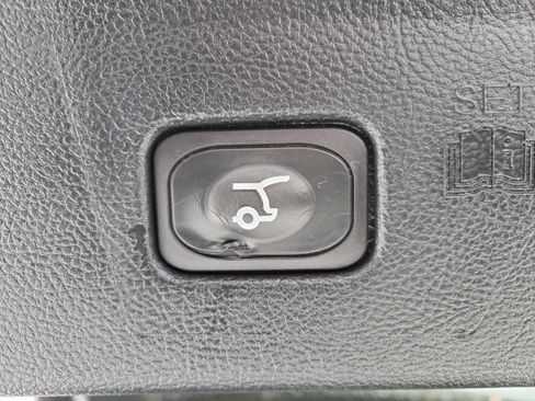 Used 2024 Ford Edge SEL w/ Convenience Package AWD/4WD image 10