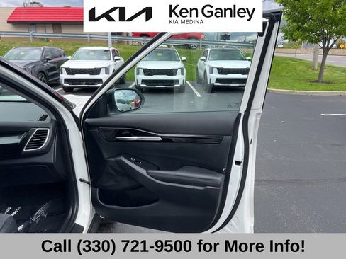 Certified 2024 Kia Seltos S AWD/4WD image 59