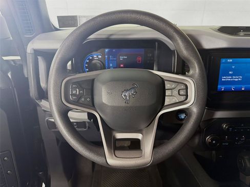 Used 2021 Ford Bronco 2-Door w/ Sasquatch Package AWD/4WD image 3