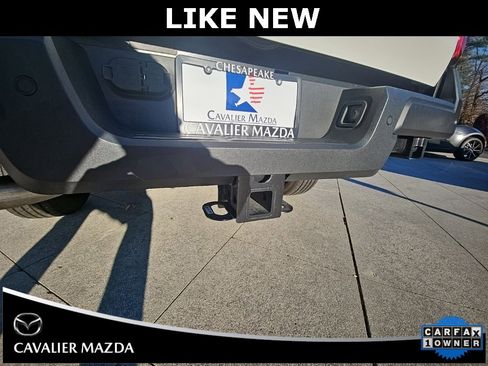 Used 2024 Toyota Tacoma SR image 33