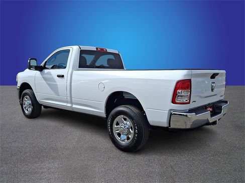 Used 2024 RAM 2500 Tradesman w/ Chrome Appearance Group image 7