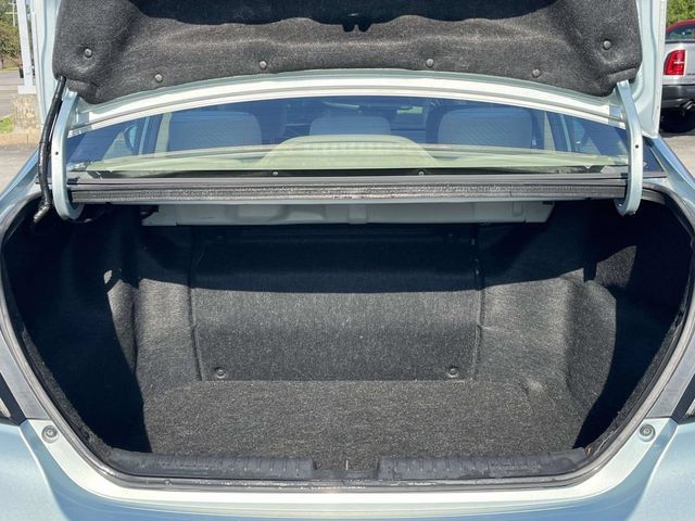 Used 2014 Honda Civic Hybrid Sedan image 19