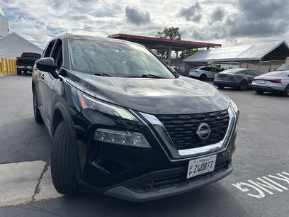Used 2023 Nissan Rogue SV