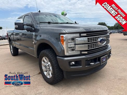 Used 2019 Ford F250 Platinum w/ Platinum Ultimate Package AWD/4WD image 1