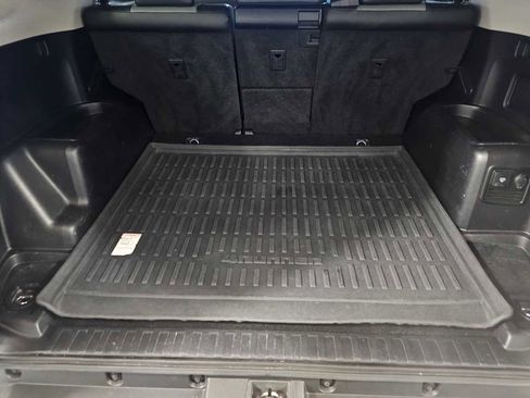 Used 2019 Toyota 4Runner SR5 Premium image 40