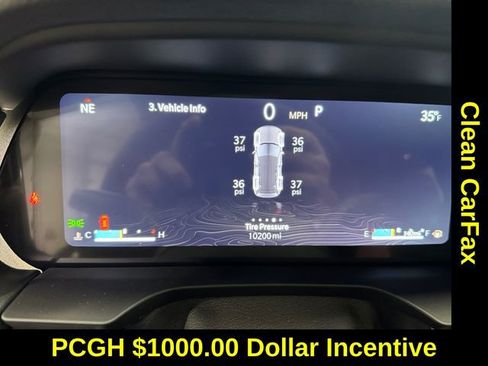 Used 2024 Jeep Grand Cherokee Limited w/ Black Appearance Package image 2