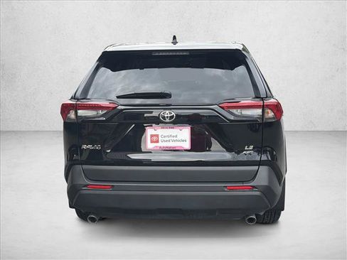 Certified 2025 Toyota RAV4 LE AWD/4WD image 6