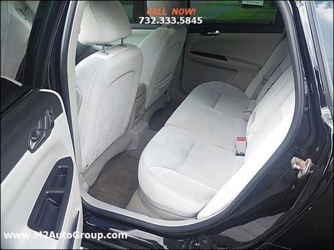 Used 2014 Chevrolet Impala LT w/ LT Sunroof Package image 14
