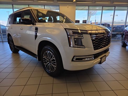 New 2026 Nissan Armada SL w/ Captain's Chari Seat Package AWD/4WD image 1