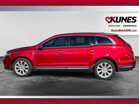 Used 2014 Lincoln MKT FWD image 7