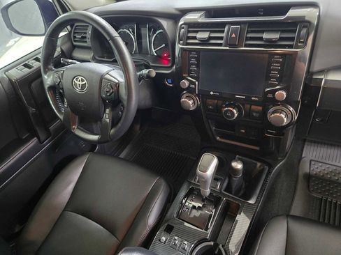 Used 2023 Toyota 4Runner TRD Off-Road Premium AWD/4WD image 10