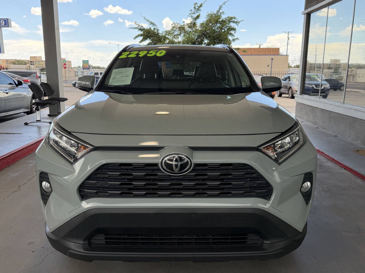 Used 2019 Toyota RAV4 XLE Premium w/ Advanced Technology Package AWD/4WD image 6