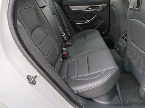 New 2024 Jaguar XF R-Dynamic SE image 17