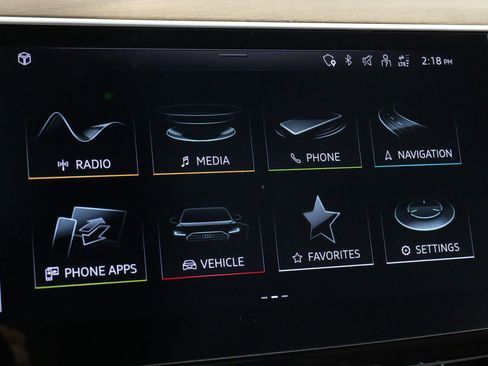 Used 2024 Audi Q8 e-tron Premium Plus w/ Premium Plus Package image 53