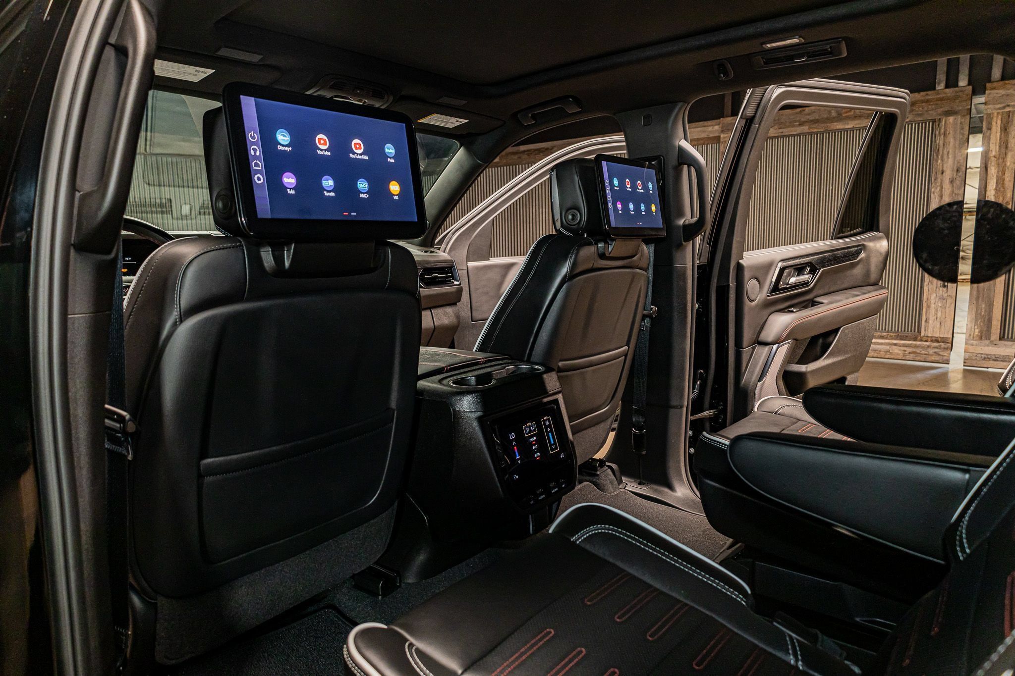 Used 2026 GMC Yukon AT4 Ultimate AWD/4WD image 24