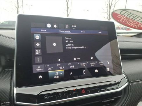 Certified 2022 Jeep Compass Altitude image 15