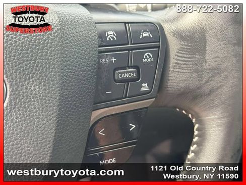 Used 2025 Toyota Camry SE w/ Convenience Package AWD/4WD image 24