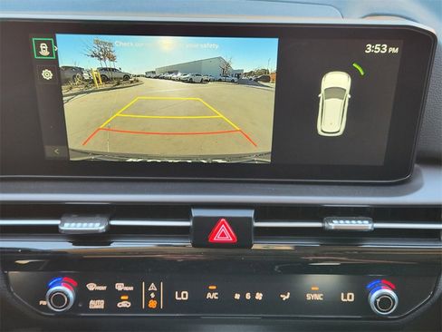 New 2026 Kia Sportage EX image 12