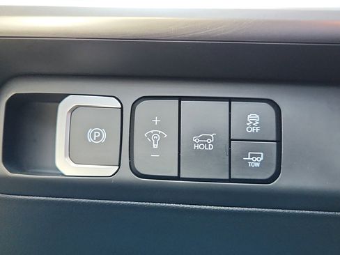 Used 2025 Hyundai Santa Fe XRT AWD/4WD image 23