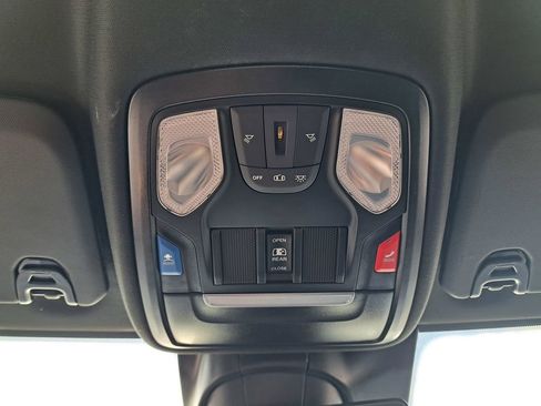 New 2025 RAM 2500 Tradesman image 31