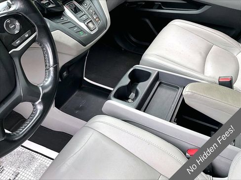 Used 2019 Honda Odyssey EX-L image 12