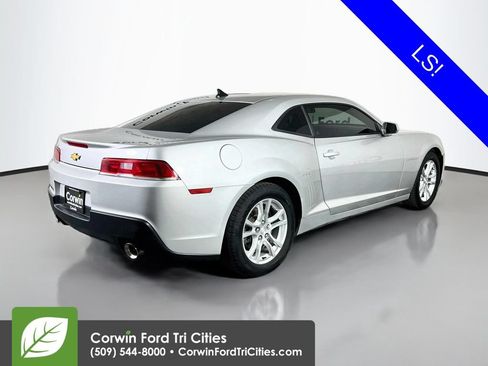 Used 2014 Chevrolet Camaro LS RWD image 15