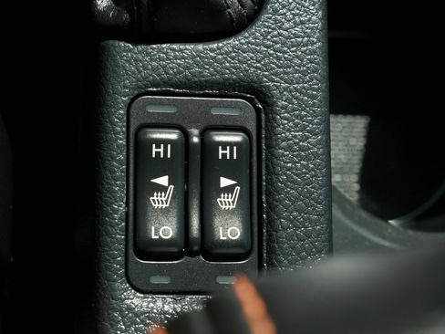 Used 2016 Subaru Crosstrek 2.0i Limited image 31