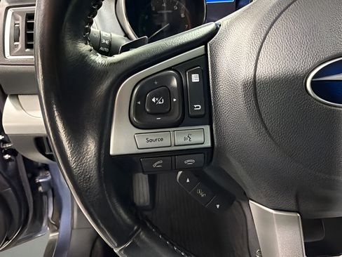 Used 2016 Subaru Outback 2.5i Premium AWD/4WD image 17