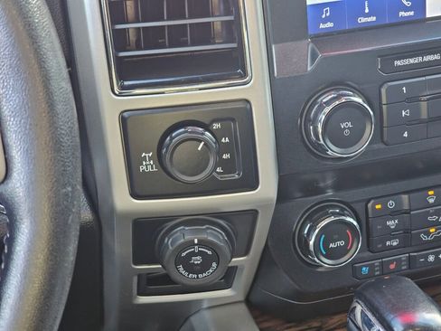 Used 2020 Ford F150 Lariat image 30