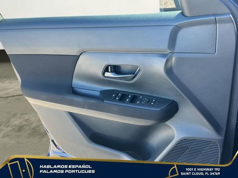 Used 2025 Nissan Kicks S FWD image 12
