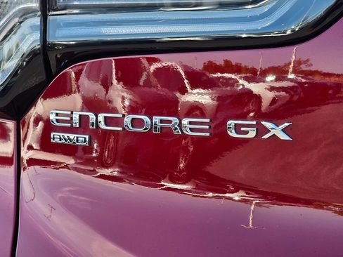 Certified 2024 Buick Encore GX Avenir w/ Avenir Convenience Package AWD/4WD image 33