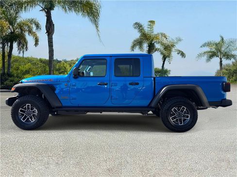 New 2026 Jeep Gladiator Mojave image 2