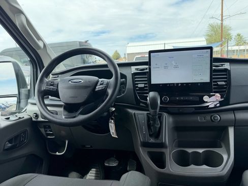 Used 2023 Ford Transit 350 XLT image 32