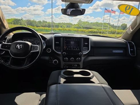 Used 2019 RAM 1500 Big Horn AWD/4WD image 13