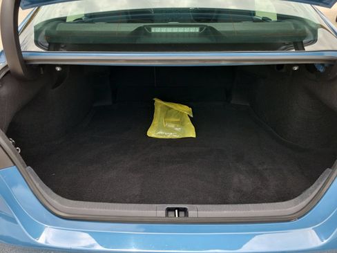 Used 2024 Toyota Camry SE w/ Convenience Package FWD image 8