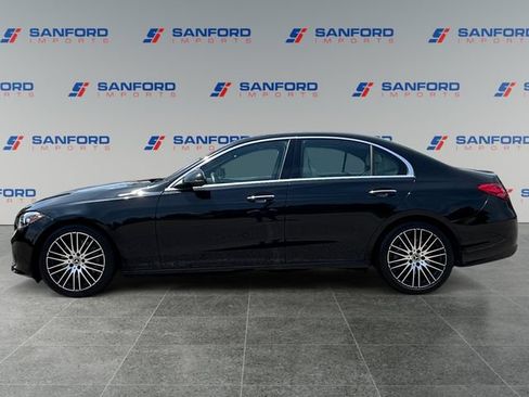 Used 2022 Mercedes-Benz C 300 4MATIC Sedan image 2