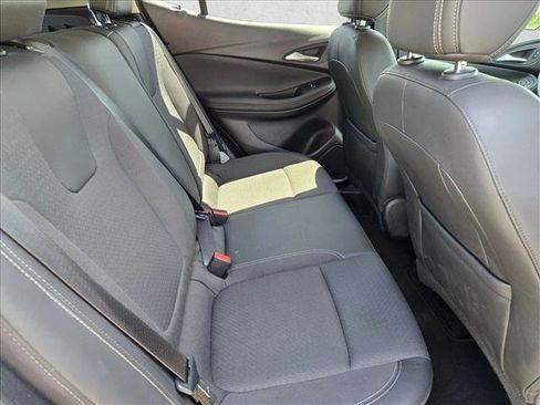 Used 2025 Buick Encore GX Preferred FWD image 18